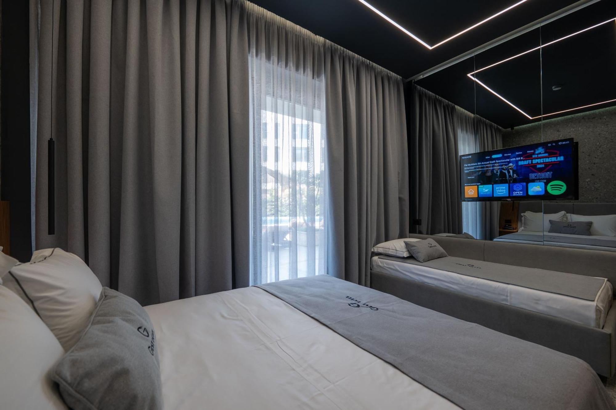 Gest Hotel Radhimë Exteriér fotografie
