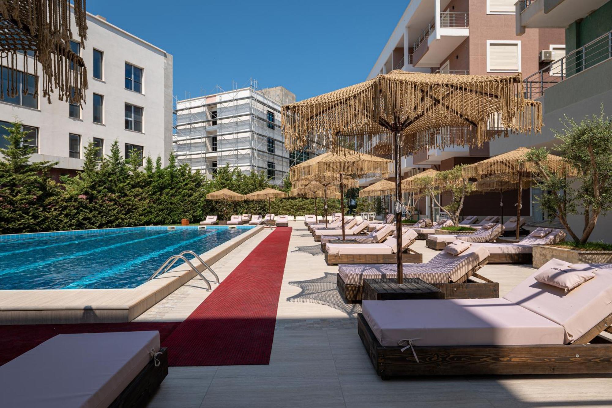 Gest Hotel Radhimë Exteriér fotografie
