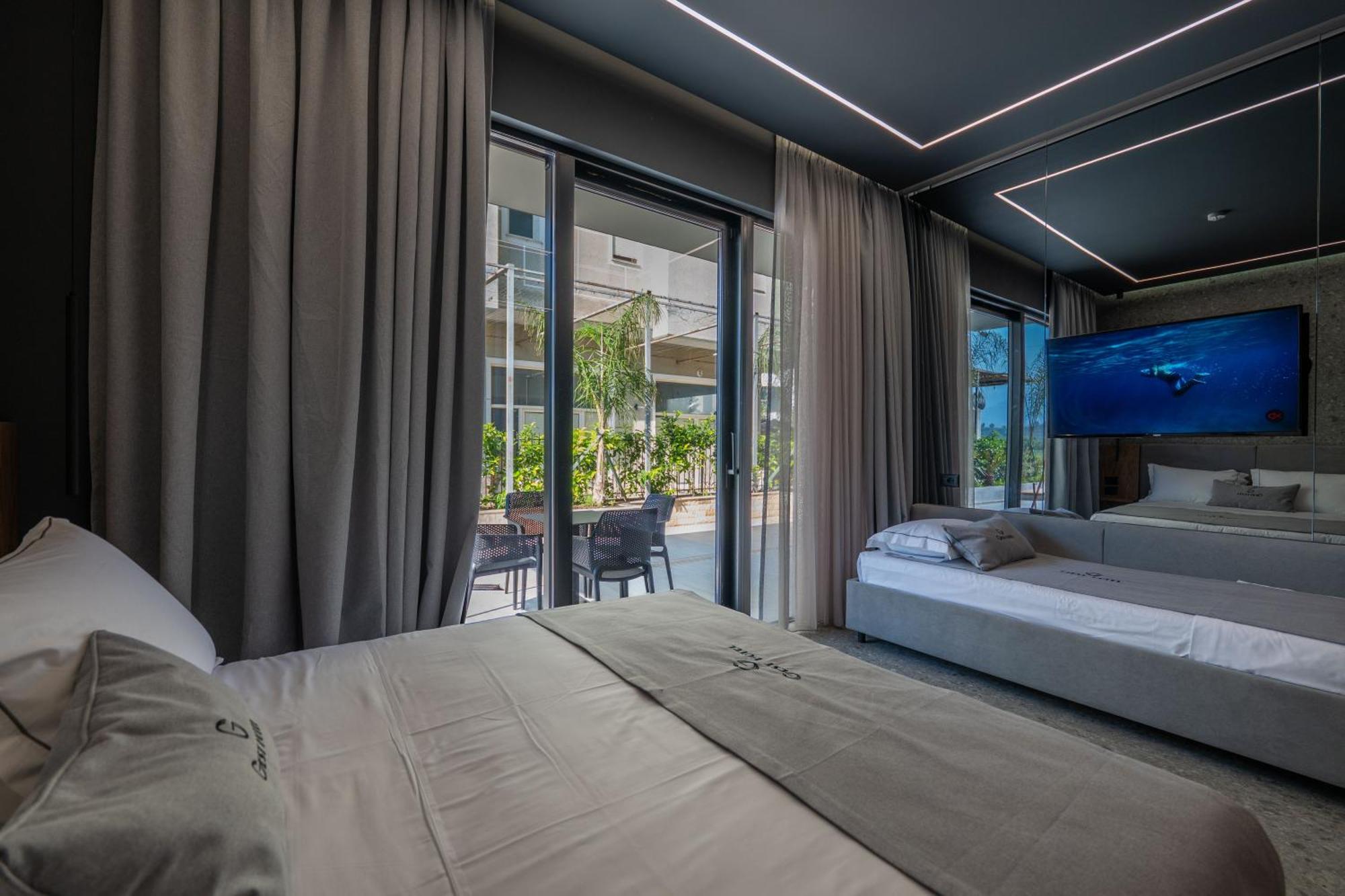Gest Hotel Radhimë Exteriér fotografie